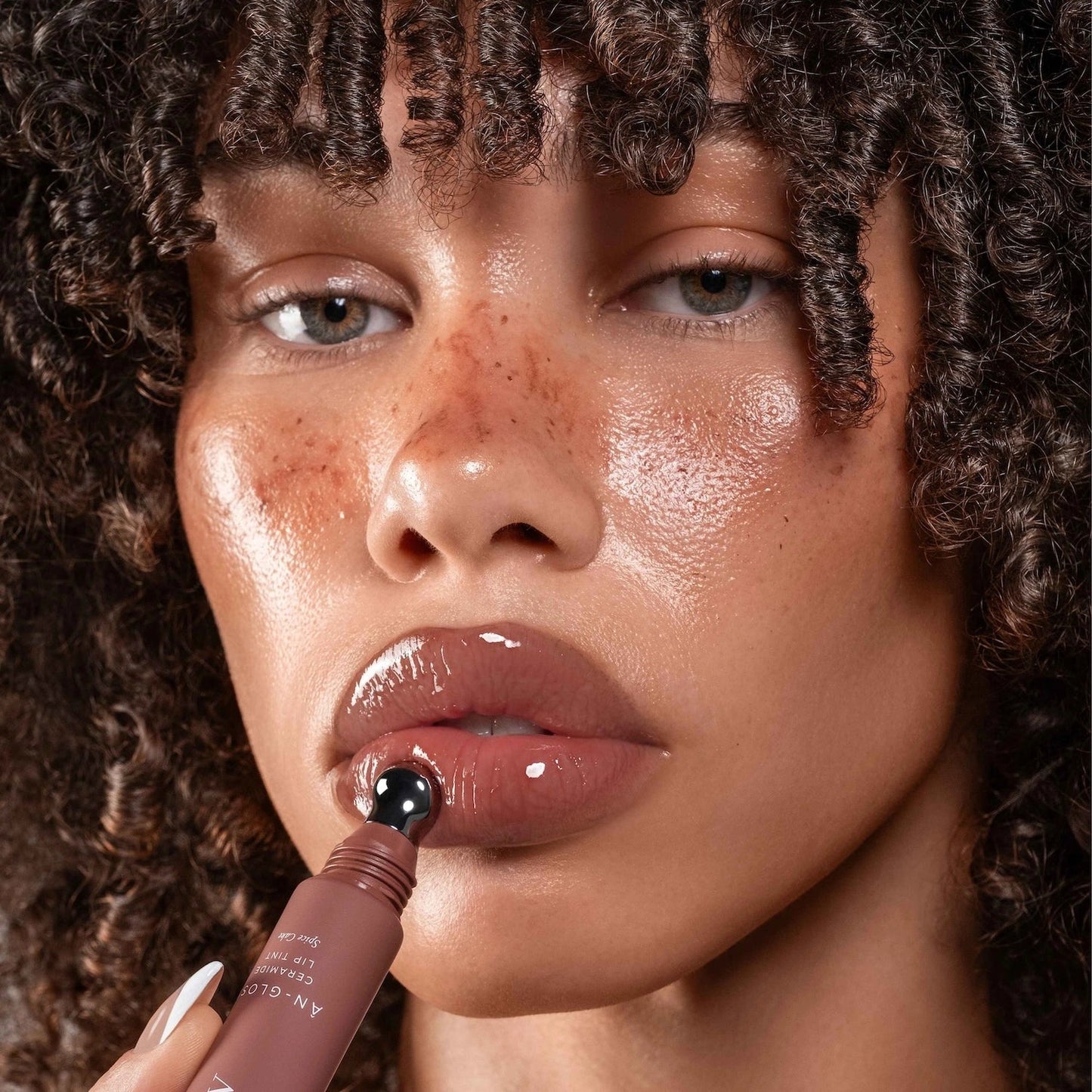 Anfisa ÂN-GLOSS Ceramide Lip Treatment - Spice Cake